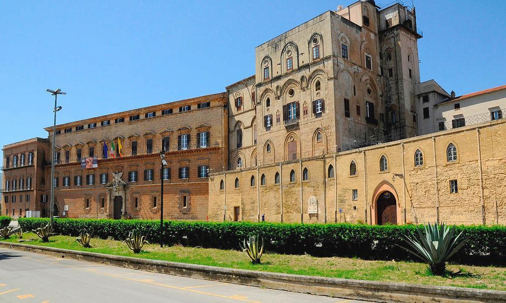 Apartamento Palazzo Galati Palermo Exterior foto